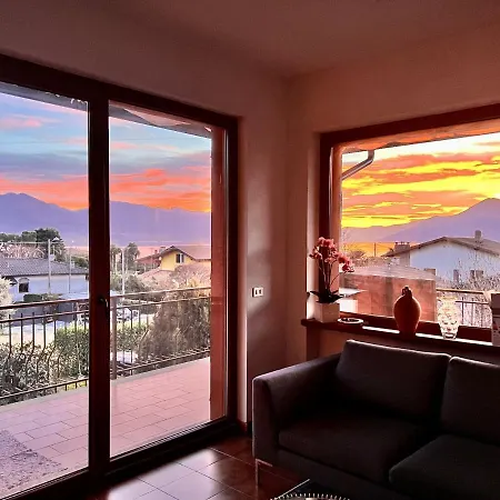Appartement Il Bacio Del Sole Maccagno