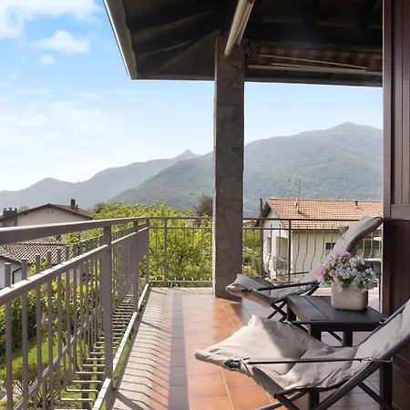 Appartement Il Bacio Del Sole Maccagno